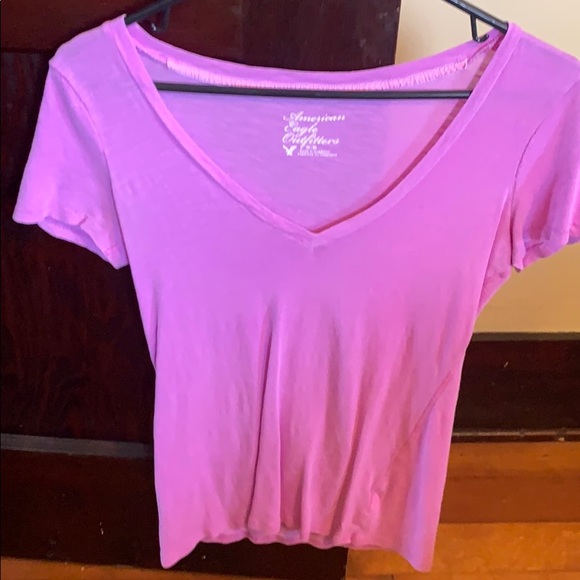 V-neck short sleeve shirt - Picture 1 of 2